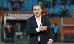 Abdullah Avcı sağ kanatta çözümü buldu