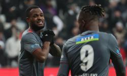 Beşiktaş'tan ayrılan Larin yeni takımına imza attı