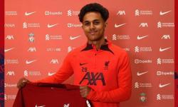 Fabio Carvalho resmen Liverpool'da