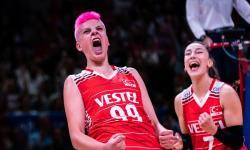 Türkiye, Voleybol Milletler Ligi'nde yarı finale yükseldi