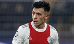 Manchester United, Lisandro Martinez'i kadrosuna kattı!