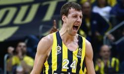 Jan Vesely Barcelona'da!