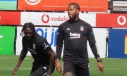 Jeremain Lens FC Versailles 78'e transfer oldu