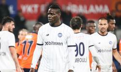 Balotelli yeni takımını duyurdu