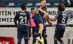 Emre Mor: 10 gol atabilirdik
