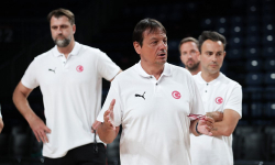 Ergin Ataman: Ömer Faruk özür dilerse yarın kadroya alırım
