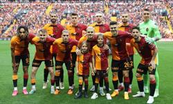 Galatasaraylı yıldız kafaları karıştırdı!