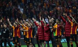 Galatasaray işini derbiye bırakmak istemiyor