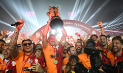 Yıldız Futbolcu, Galatasaray İçin Gemileri Yaktı! Kulübüne Alacaklarını Bırakacak!