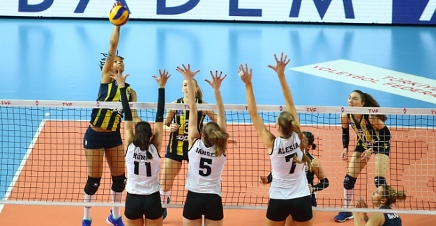 Olaylı karşılaşmanın galibi Fenerbahçe OPET!