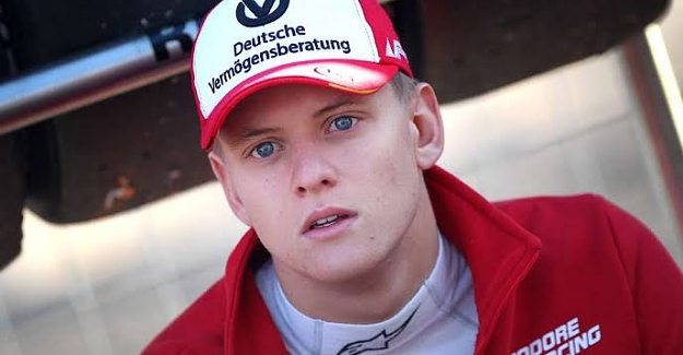 Schumacher'in oğlundan flaş karar!