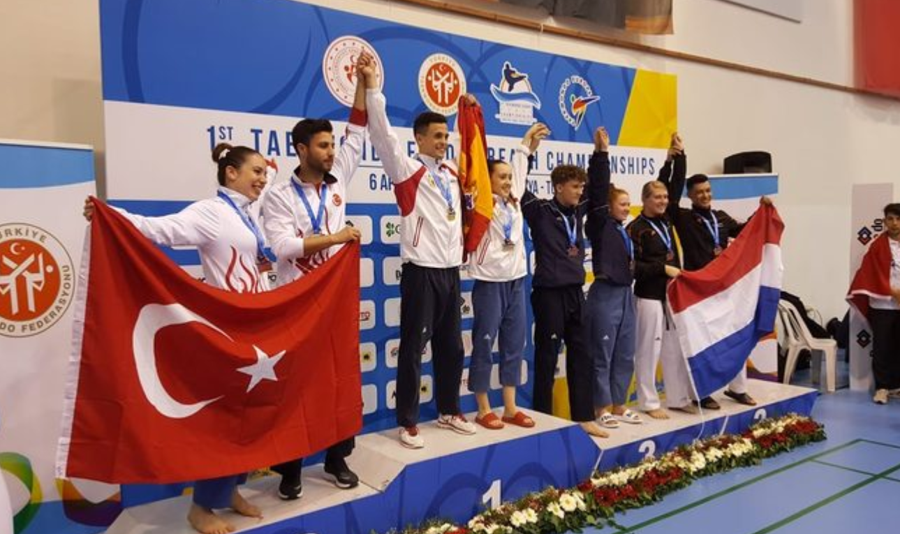 Nazillili Taekwondocu Ege Gezgin Avrupa ikincisi oldu