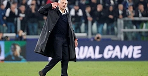 Mourinho'dan maç sonu olay hareket ! İşte...