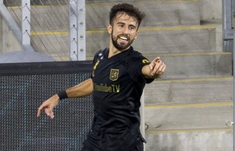 Fenerbahçe Diego Rossi için kiralama teklifinde...