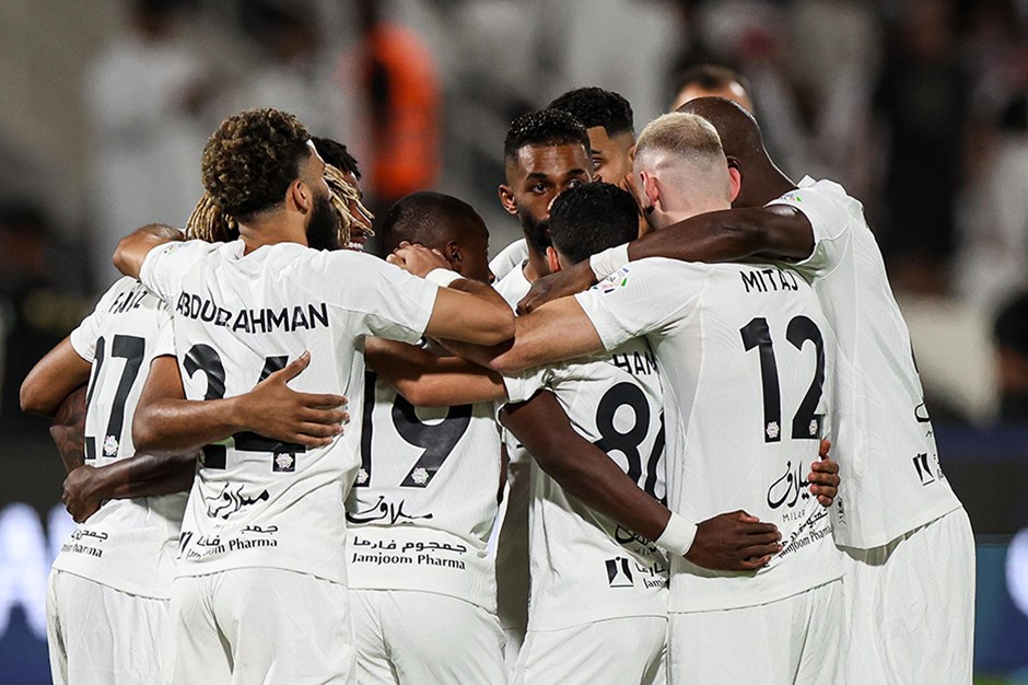 Fatih Terim’in Al Shabab’ı Şampiyon Al Ittihad’a evinde yenildi
