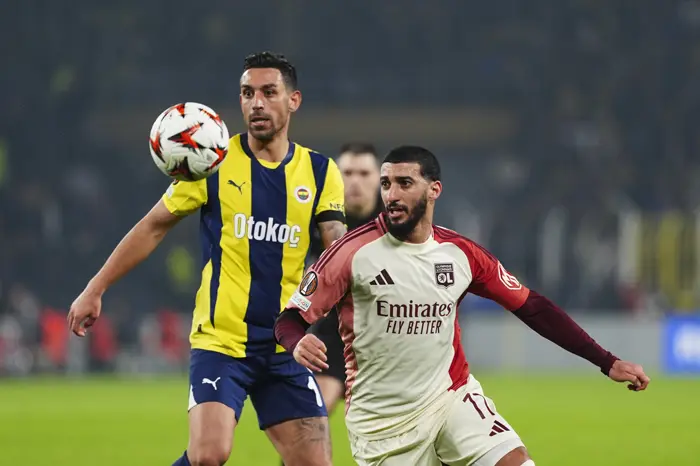 İrfan Can Kahveci Fenerbahçe’ye veda ediyor