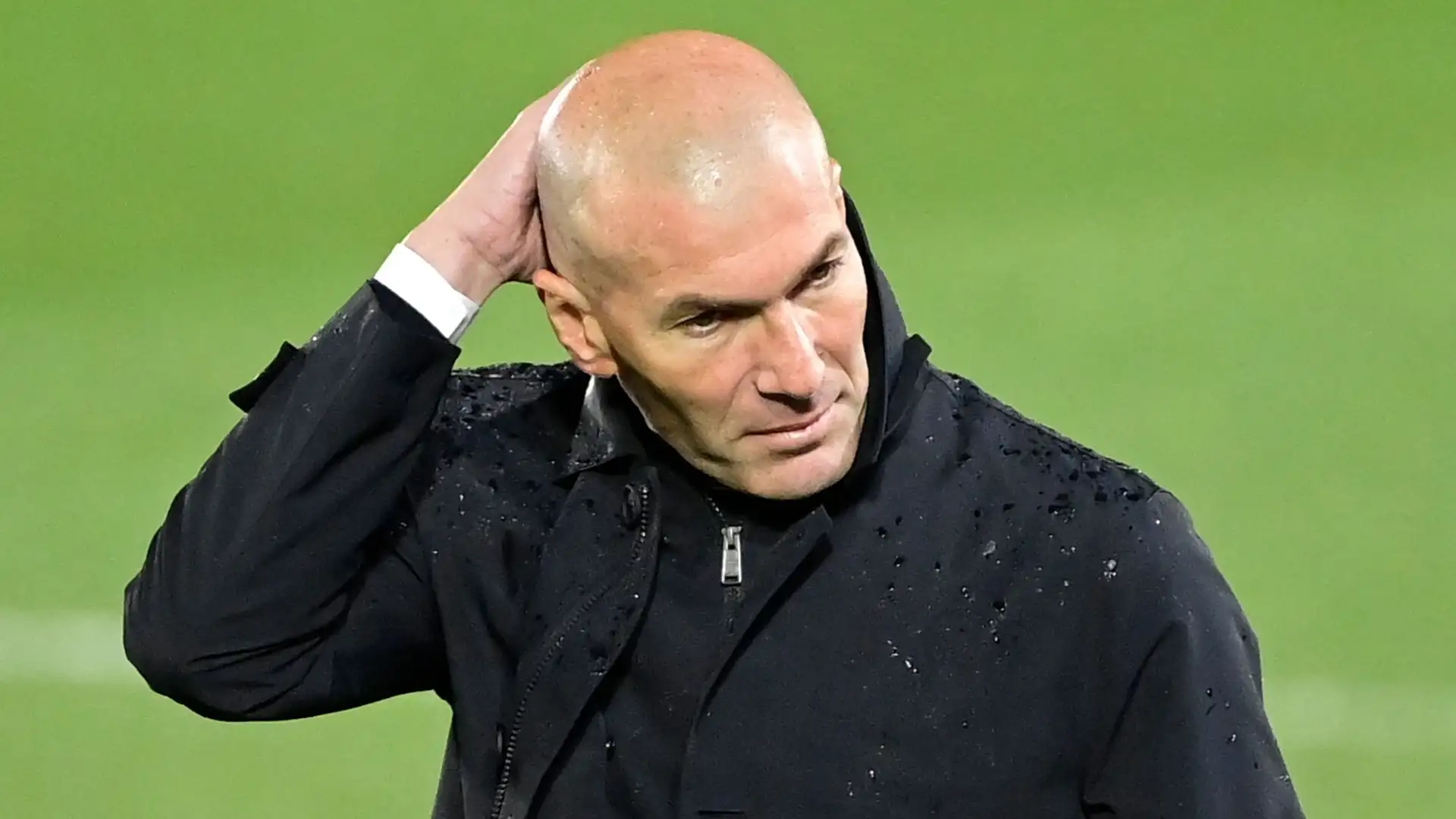 Mourinho Katar’a gidebilir! Fenerbahçe’de Zinedine Zidane söylentileri