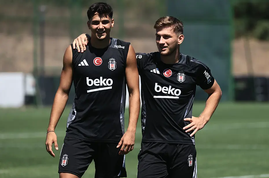 Avrupa Devi Ajax, Beşiktaş’ın Genç Yıldızı İçin Kapıyı Çaldı